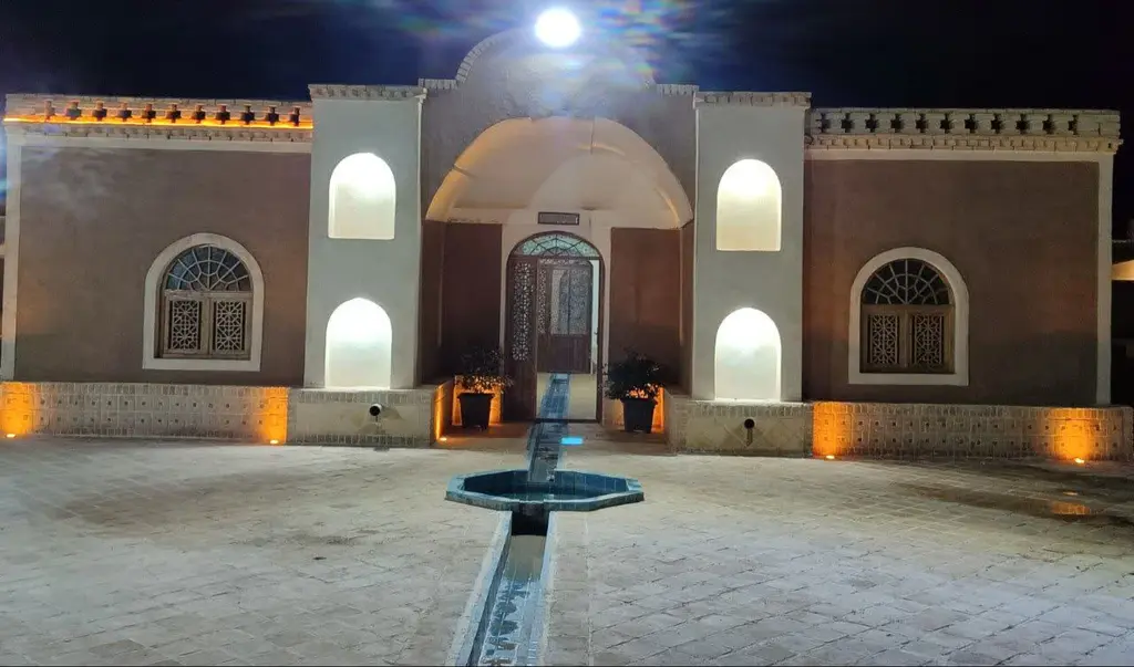 رزرو اتاق عمارت قیصریه